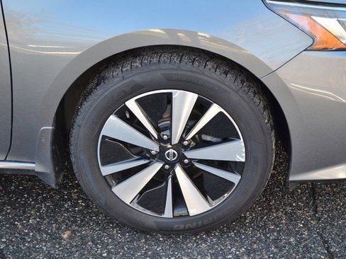 Used 2020 Nissan Altima 2.5 SV image 10