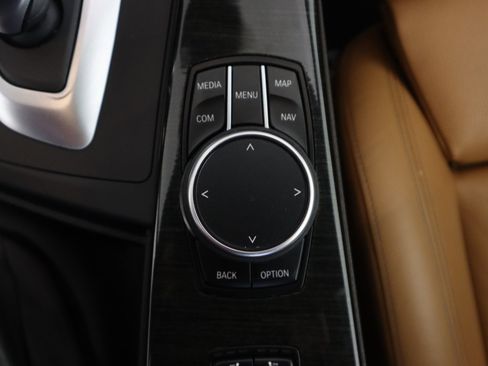 Used 2019 BMW 430i xDrive Convertible w/ M Sport Package image 29