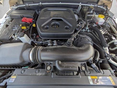 Used 2025 Jeep Wrangler Unlimited Rubicon image 22