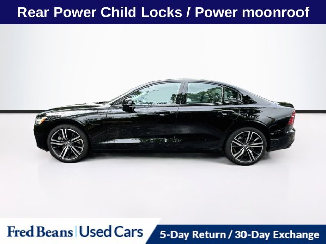 Used 2022 Volvo S60 T8 R-Design Expression w/ Premium Package AWD/4WD image 6