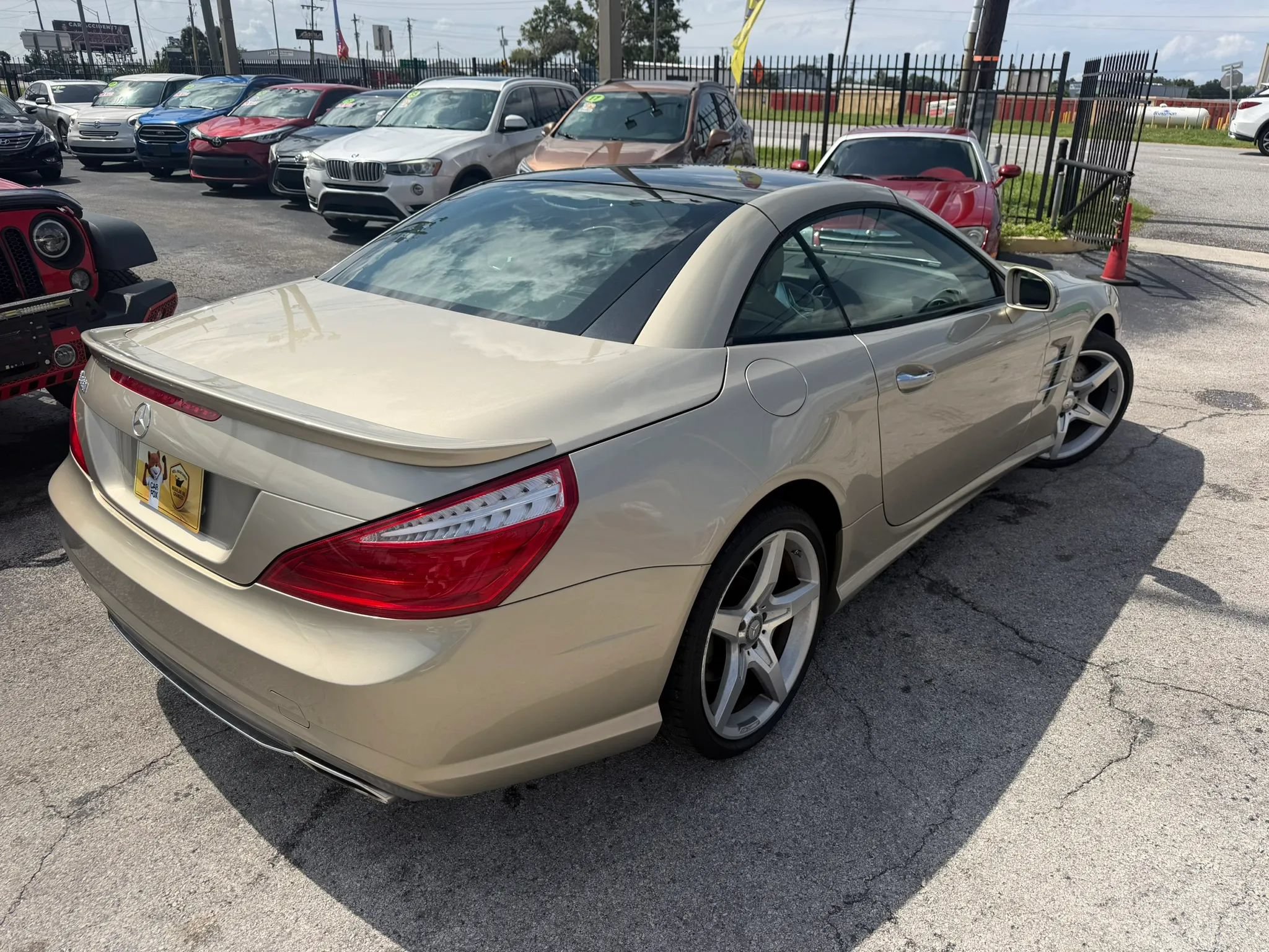 Used 2013 Mercedes-Benz SL 550 image 6