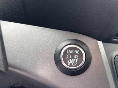Used 2019 Ford Escape SEL AWD/4WD image 25