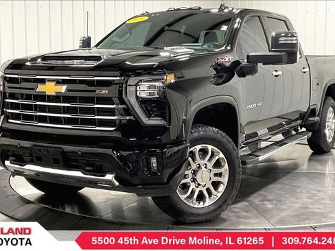 Used 2025 Chevrolet Silverado 2500 LTZ w/ Z71 Chrome Sport Edition AWD/4WD image 1