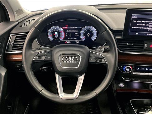 Used 2023 Audi Q5 Premium Plus w/ Premium Plus Package image 5