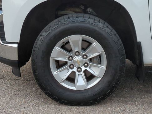 Used 2021 Chevrolet Silverado 1500 LT w/ Work Truck Package AWD/4WD image 14