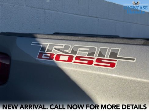 Used 2020 Chevrolet Silverado 1500 LT Trail Boss w/ Convenience Package image 9