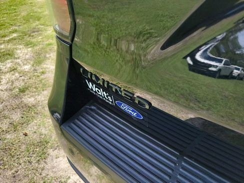 Used 2021 Ford Expedition Limited RWD image 9