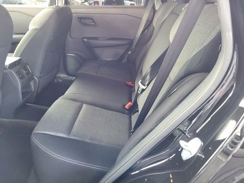 Used 2021 Nissan Rogue S FWD image 18