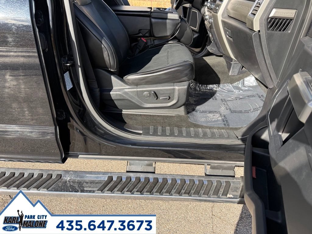 Used 2017 Ford F350 Lariat w/ Lariat Ultimate Package AWD/4WD image 41