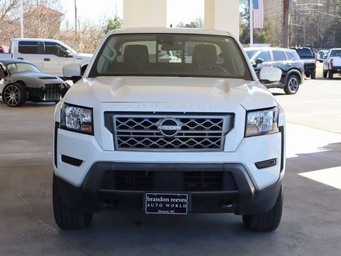 Used 2022 Nissan Frontier SV image 9
