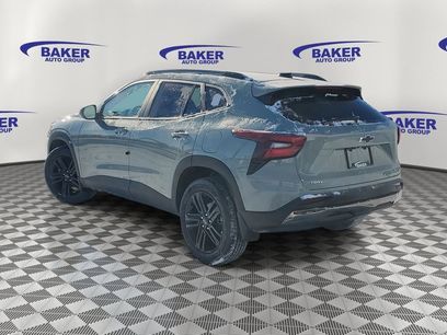 New 2026 Chevrolet Trax ACTIV w/ Sunroof Package