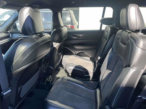 Certified 2021 Jeep Grand Cherokee L Altitude image 9