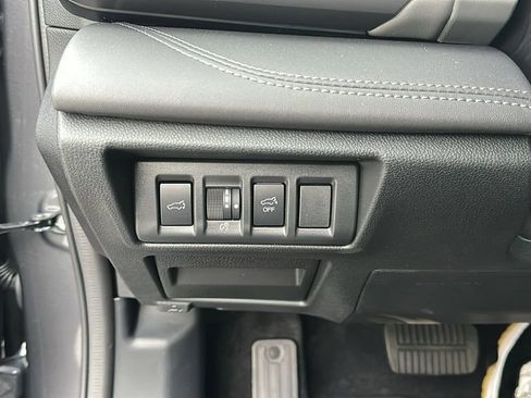 New 2025 Subaru Outback Limited image 18