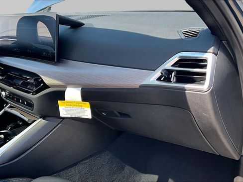 Used 2025 BMW 330i Sedan RWD image 16