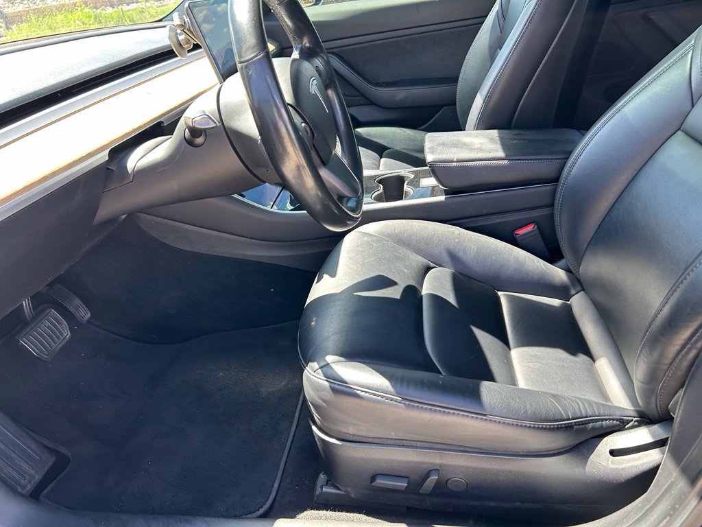 Used 2019 Tesla Model 3 Mid Range RWD image 19