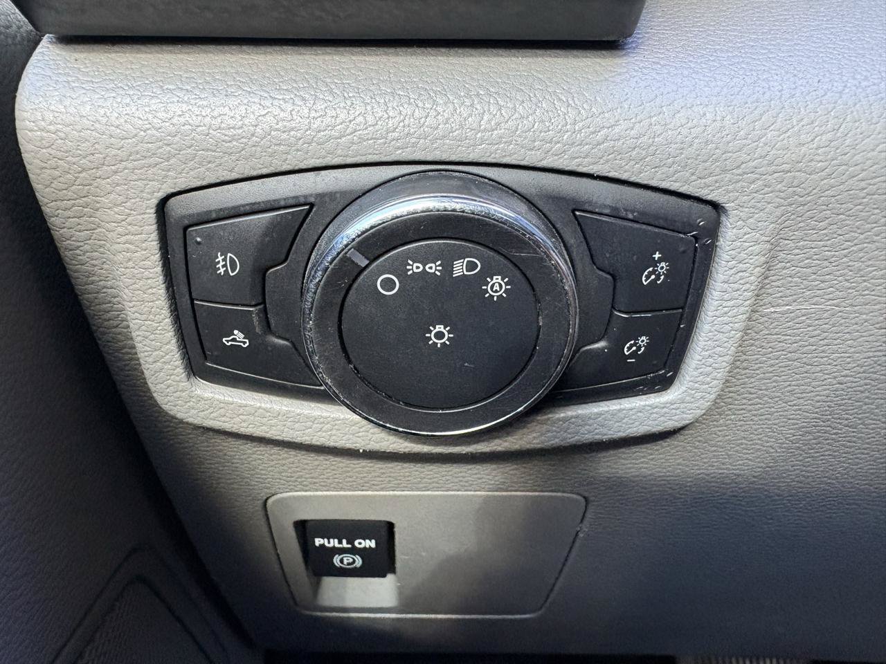 Used 2016 Ford F150 XL w/ Equipment Group 101A Mid AWD/4WD image 17