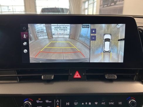 Used 2025 Kia Sportage SX Prestige image 22