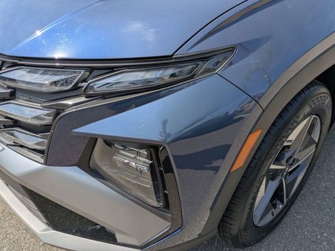 Certified 2025 Hyundai Tucson SEL AWD/4WD image 9