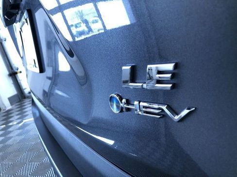 Certified 2025 Toyota RAV4 LE AWD/4WD image 15