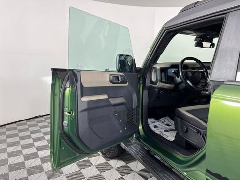 Used 2023 Ford Bronco Wildtrak AWD/4WD image 18
