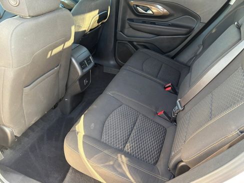 Used 2020 GMC Terrain SLE w/ Driver Convenience Package image 32