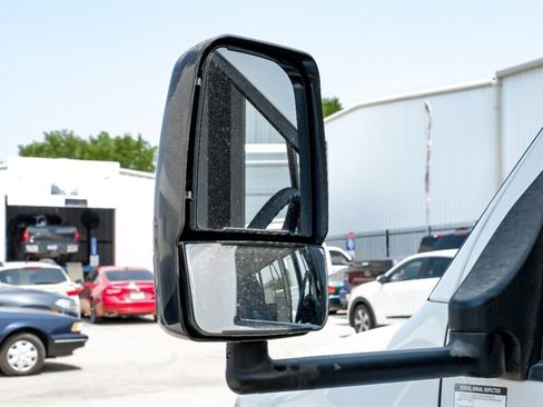 Used 2014 Ford E-350 and Econoline 350 Super Duty image 34