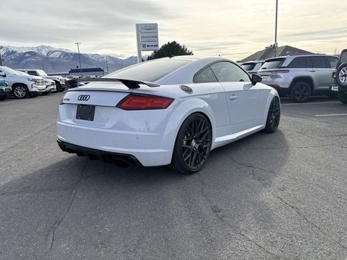 Used 2018 Audi TT RS image 3