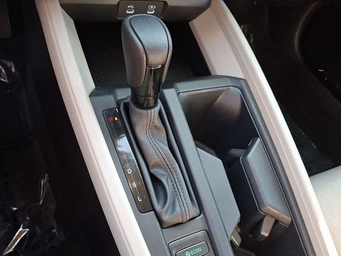 Used 2024 Honda Accord EX image 17
