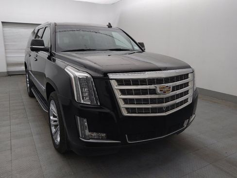 Used 2018 Cadillac Escalade ESV Premium Luxury w/ LPO, Radiant Package RWD image 13