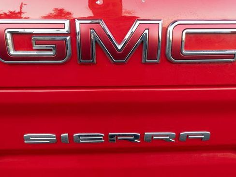 Used 2024 GMC Sierra 1500 SLE w/ Preferred Package image 43