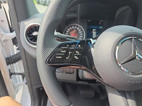New 2025 Mercedes-Benz Sprinter 2500 image 30