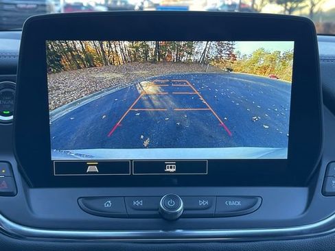 New 2025 Chevrolet Blazer LT w/ Convenience Package image 12