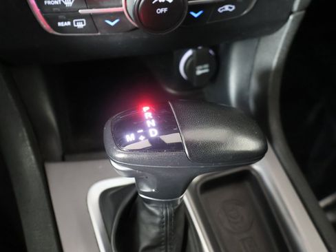 Used 2023 Dodge Charger SXT image 38