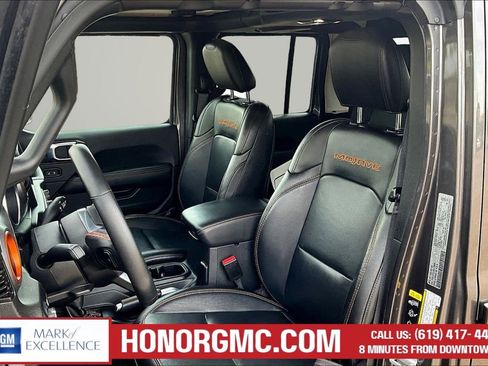 Used 2022 Jeep Gladiator Mojave w/ Trailer Tow Package AWD/4WD image 21