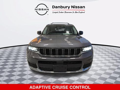 Used 2023 Jeep Grand Cherokee L Laredo w/ Luxury Tech Group I AWD/4WD image 9