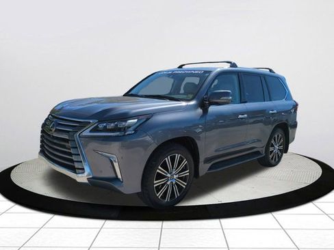 Used 2019 Lexus LX 570 4WD w/ Luxury Package image 7