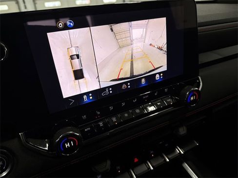 Certified 2025 Chevrolet Colorado Z71 w/ Technology Package image 25