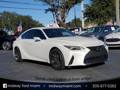 Used 2021 Lexus IS 300 image 1