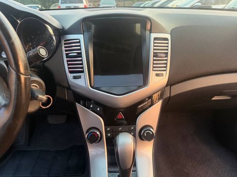 Used 2012 Chevrolet Cruze LT FWD image 20