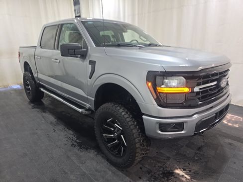 Used 2025 Ford F150 XLT w/ Equipment Group 301A Standard AWD/4WD image 3