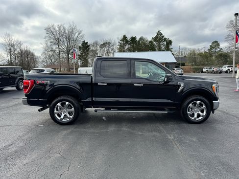 Used 2023 Ford F150 XLT w/ Equipment Group 302A High image 5