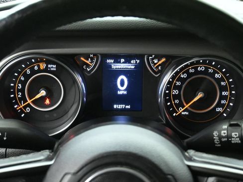 Used 2022 Jeep Wrangler Unlimited Sport AWD/4WD image 29