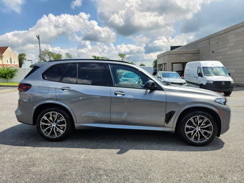 Used 2024 BMW X5 M60i image 6
