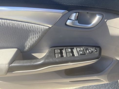 Used 2014 Honda Civic EX image 6