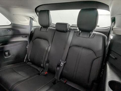 Used 2024 MAZDA CX-90 3.3 Turbo w/ Preferred Plus image 15