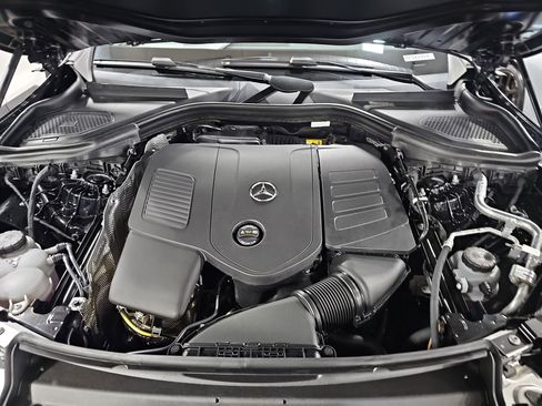 New 2026 Mercedes-Benz GLC 300 4MATIC image 31