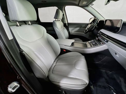 Used 2023 Hyundai Palisade SEL image 31