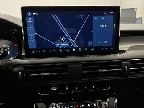 Used 2024 Lincoln Corsair AWD image 8