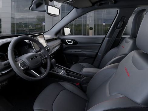 New 2025 Jeep Compass Trailhawk w/ Trailhawk Elite Group AWD/4WD image 22