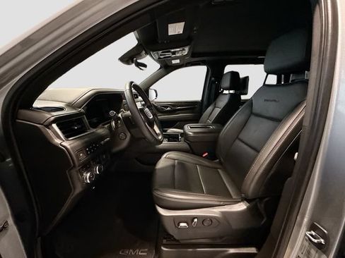 Certified 2023 GMC Yukon Denali w/ Denali Reserve Package AWD/4WD image 21
